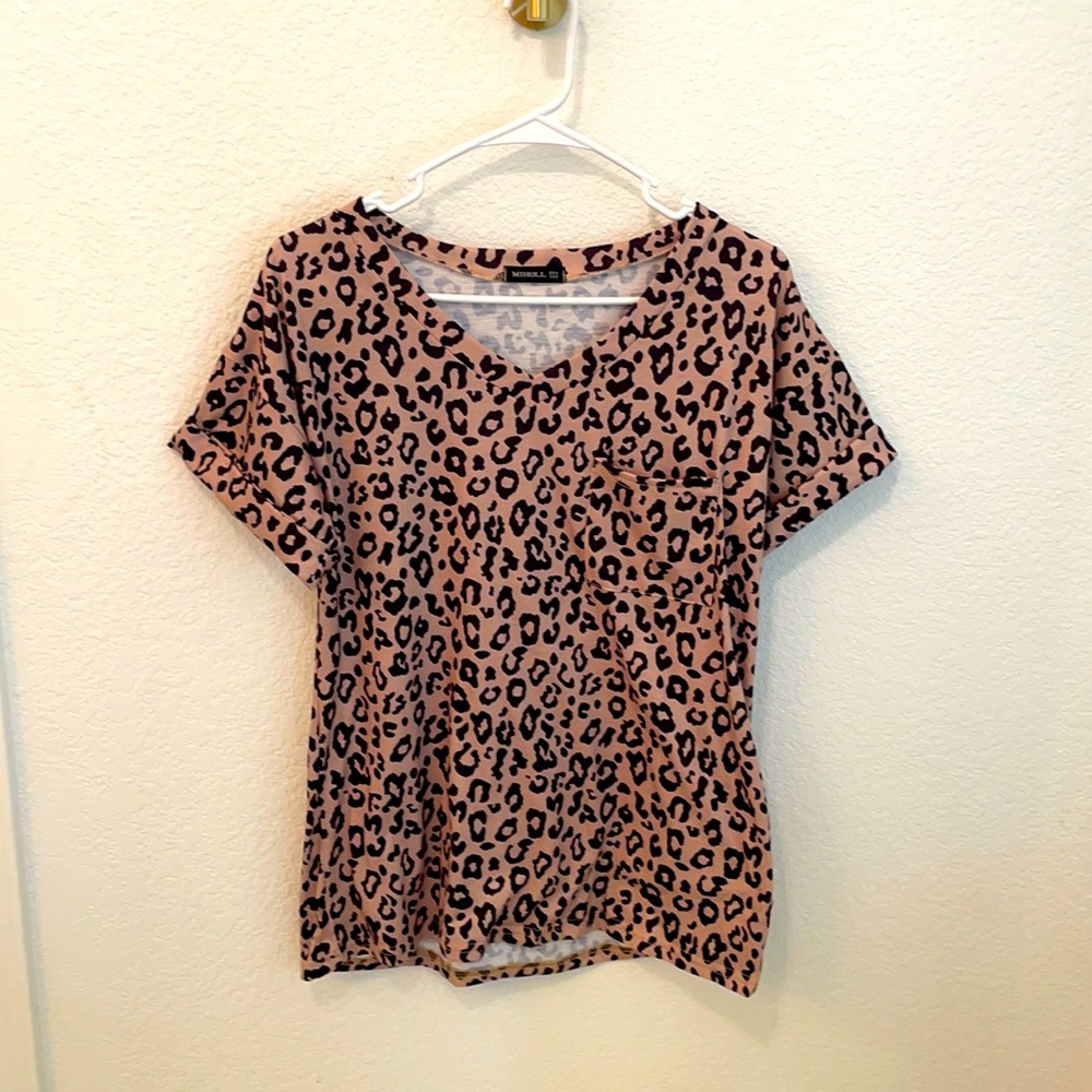 Cheetah print Cuffed Sleeve T Shirt